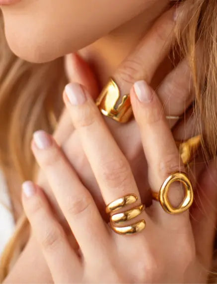 Throne Ring